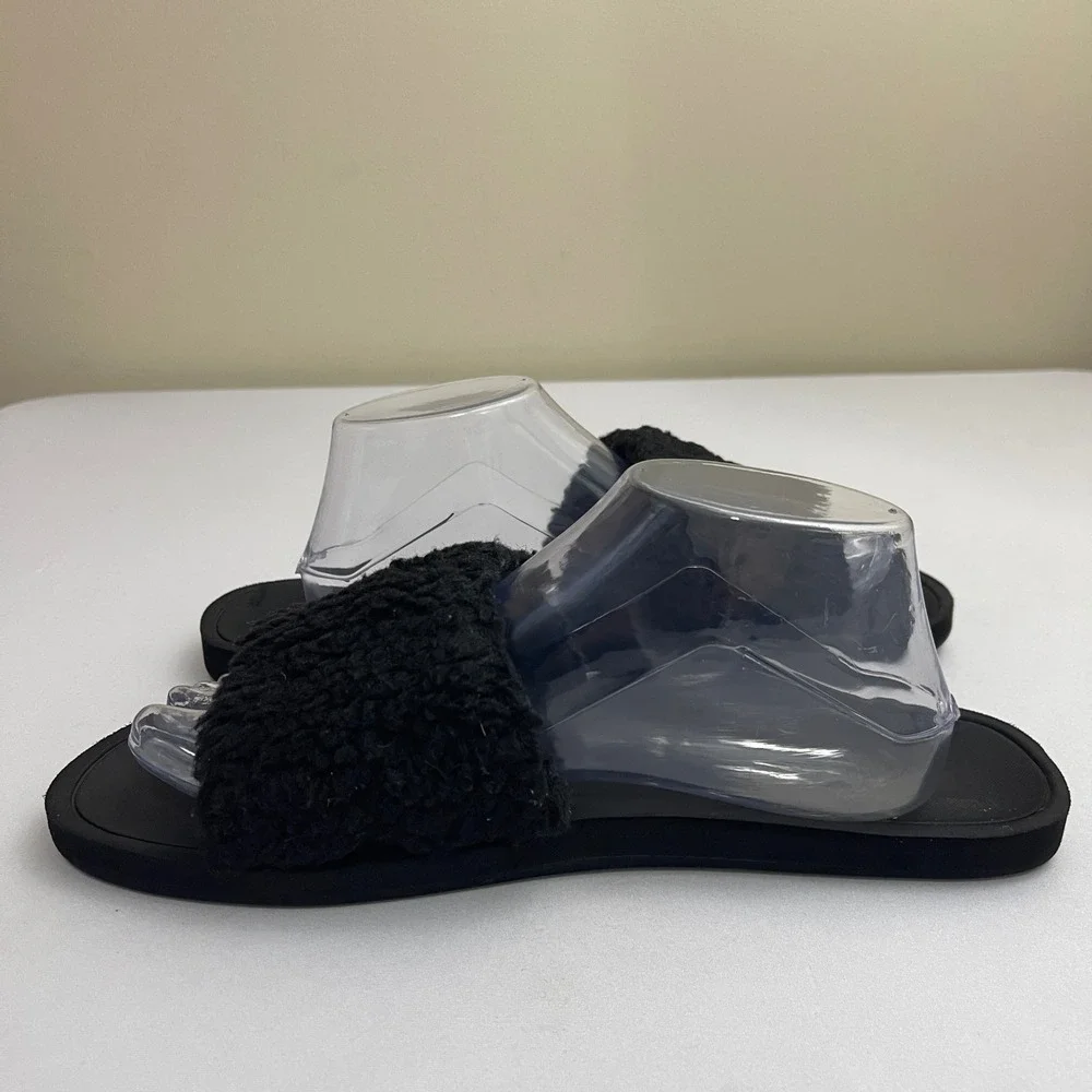 Michael Kors Black Fuzzy Faux Fur MK Logo Slides Sandals Slip On Adjustable READ
